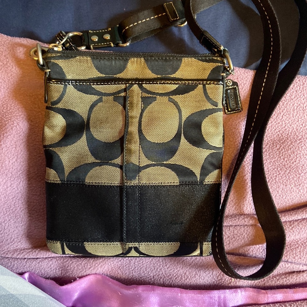 COPY - COACH Crossbody